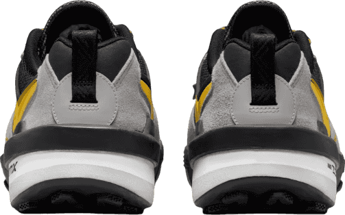Sacai x Nike Zegamadome SP Matte Silver