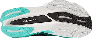 New Balance FuelCell SuperComp Elite v4 (W)