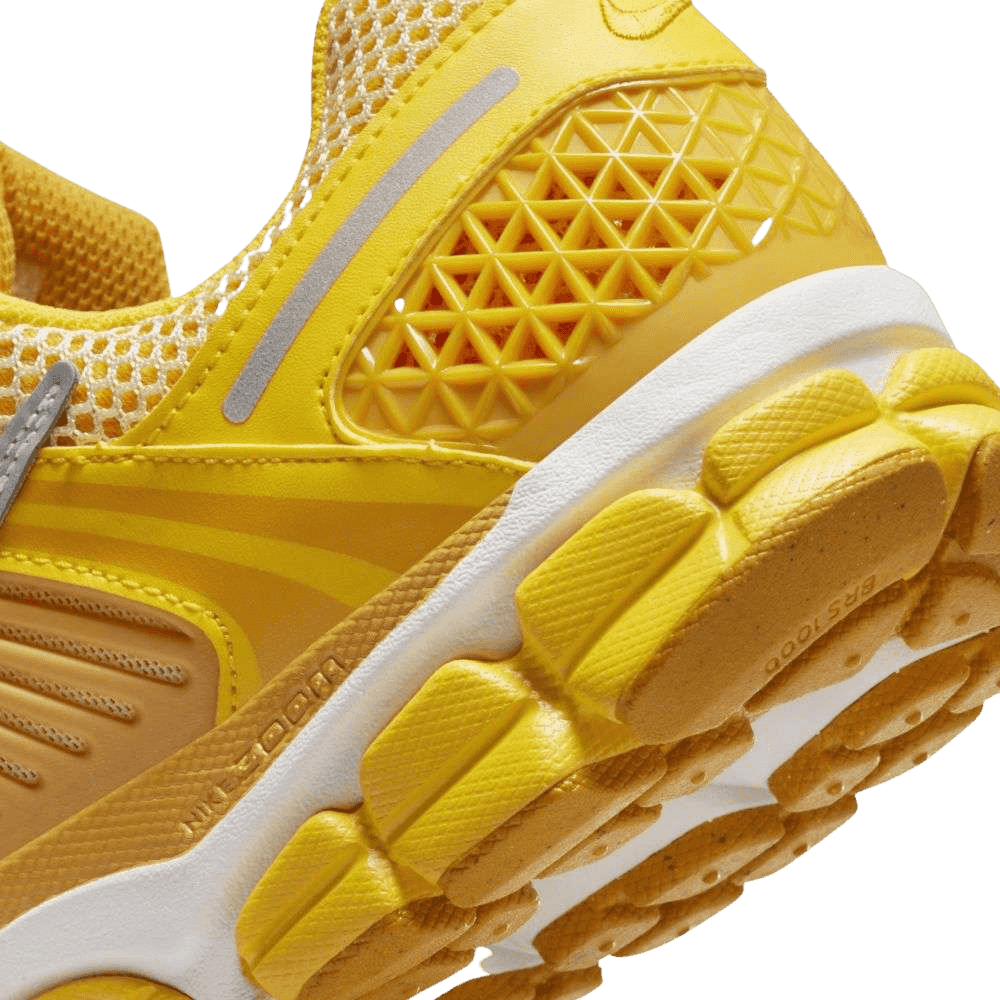 Nike Zoom Vomero 5 Yellow Ochre