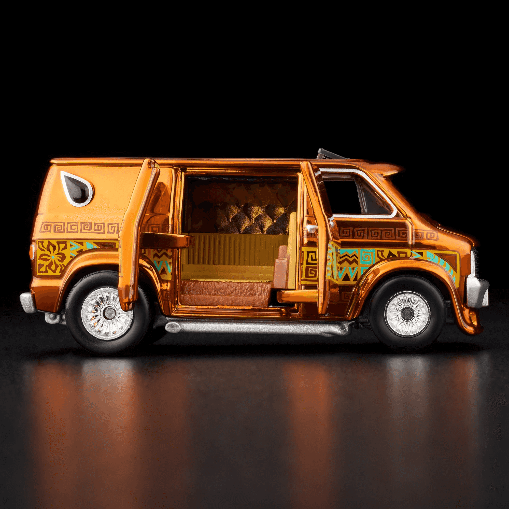 Hot Wheels Collectors RLC Exclusive ‘70s Dodge Tradesman Van