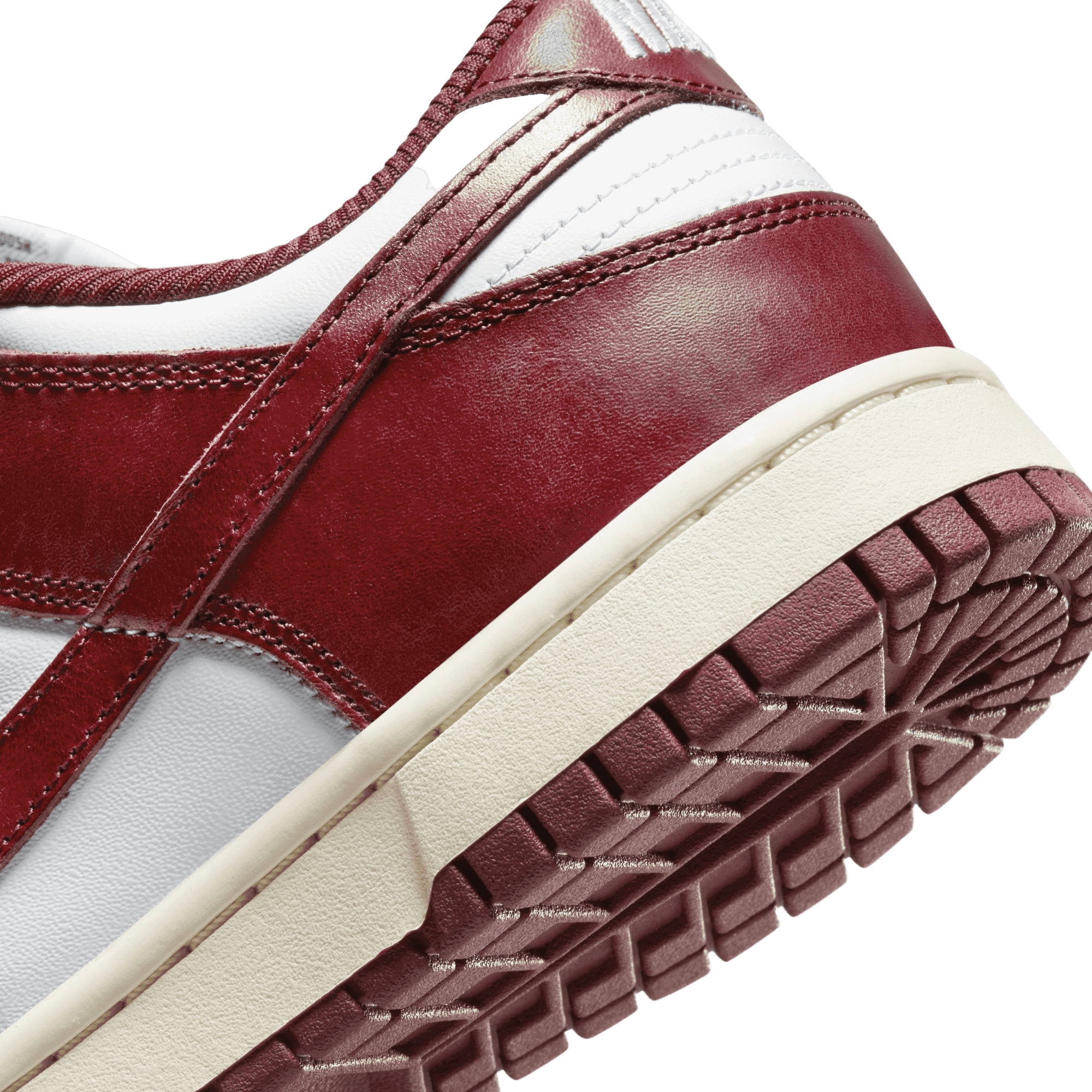 Nike Dunk Low Team Red (W)