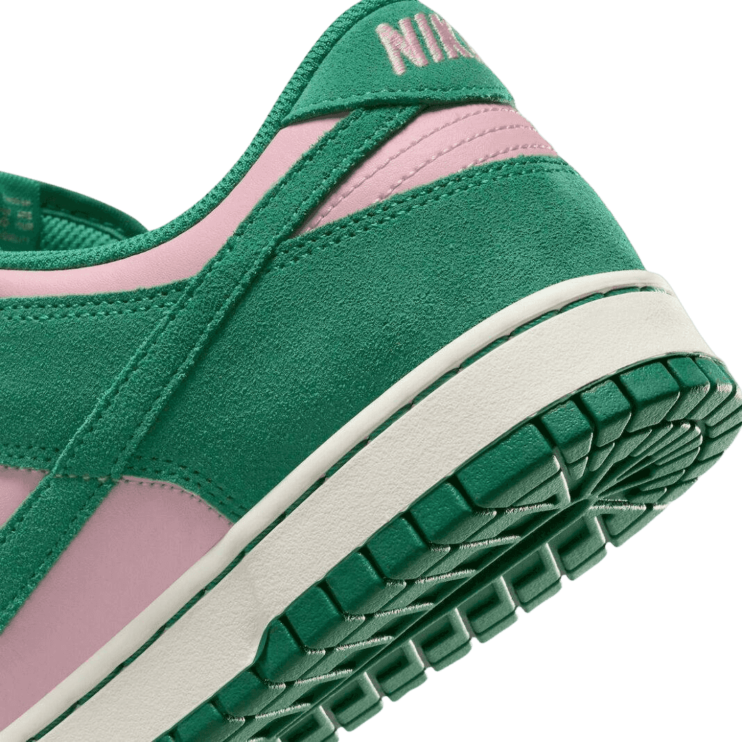 Nike Dunk Low Medium Soft Pink/Malachite
