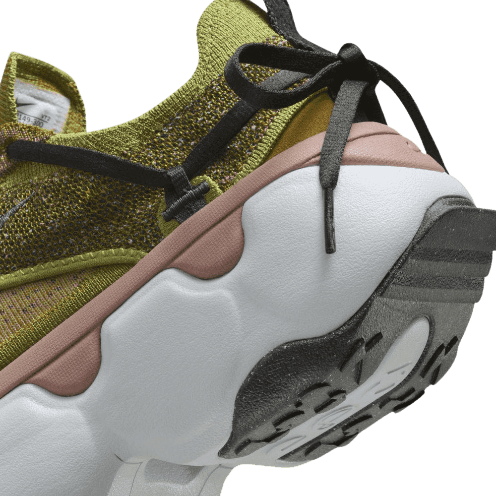Nike Flyknit Bloom Pear Bronzine (W)