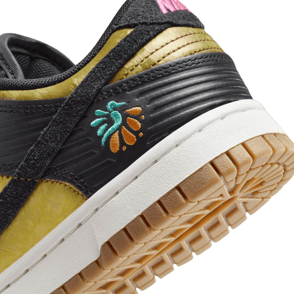 Nike Dunk Low Dia De Los Muertos (W)