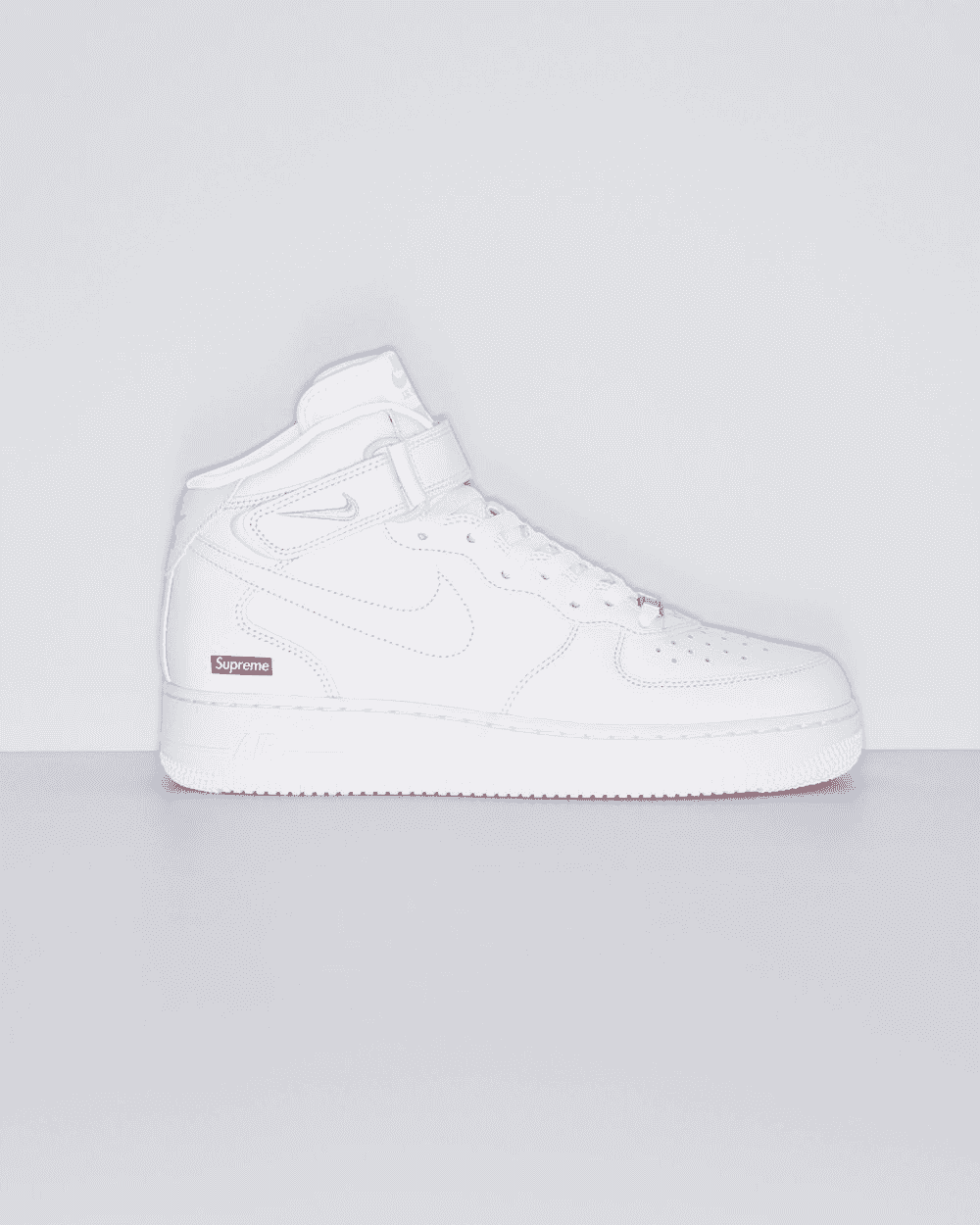 Supreme x Nike Air Force 1 Mid