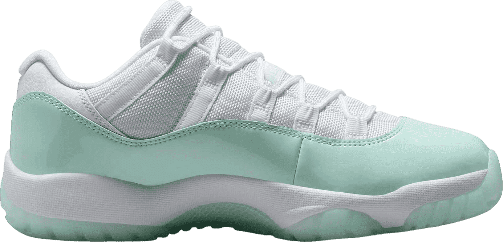 Air Jordan 11 Low “Igloo” (W)