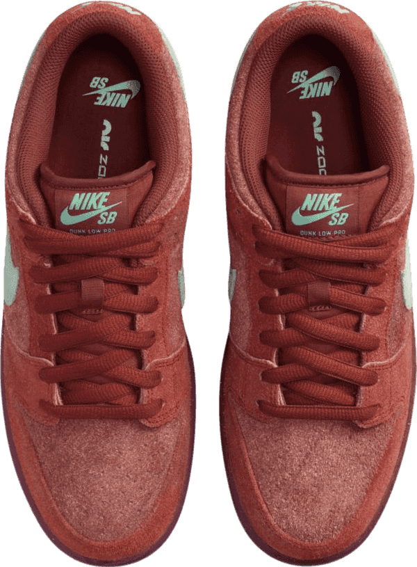 Nike SB Dunk Low Mystic Red