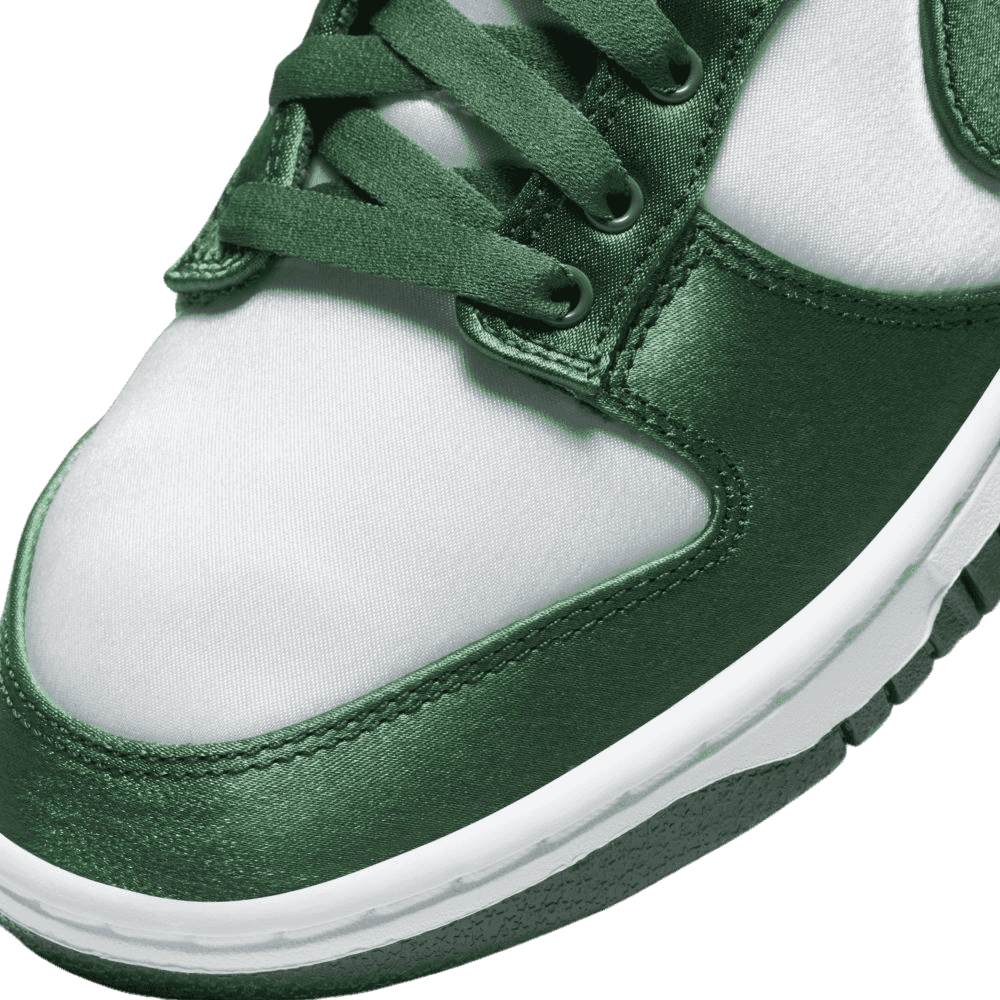 Nike Dunk Low Satin Green (W)
