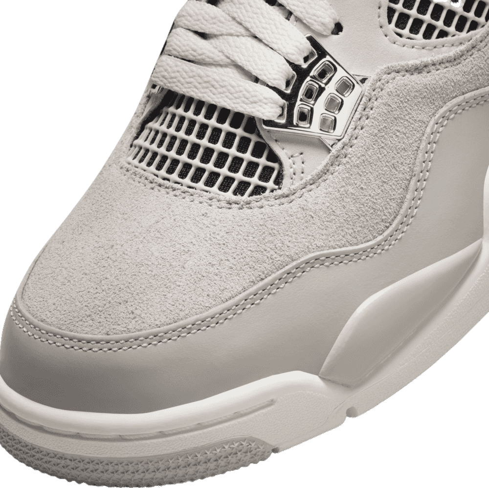 Air Jordan 4 Frozen Moments (W)