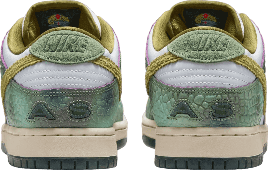Alexis Sablone x Nike SB Dunk Low Chameleon
