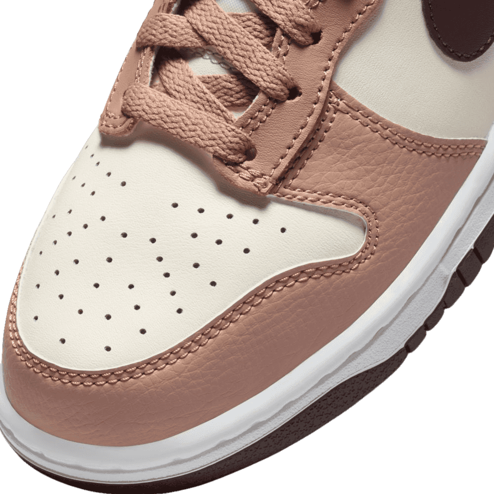 Nike Dunk High Dusted Clay (W)