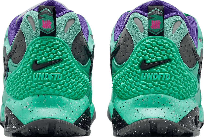 Undefeated x Nike Air Terra Humara Light Menta