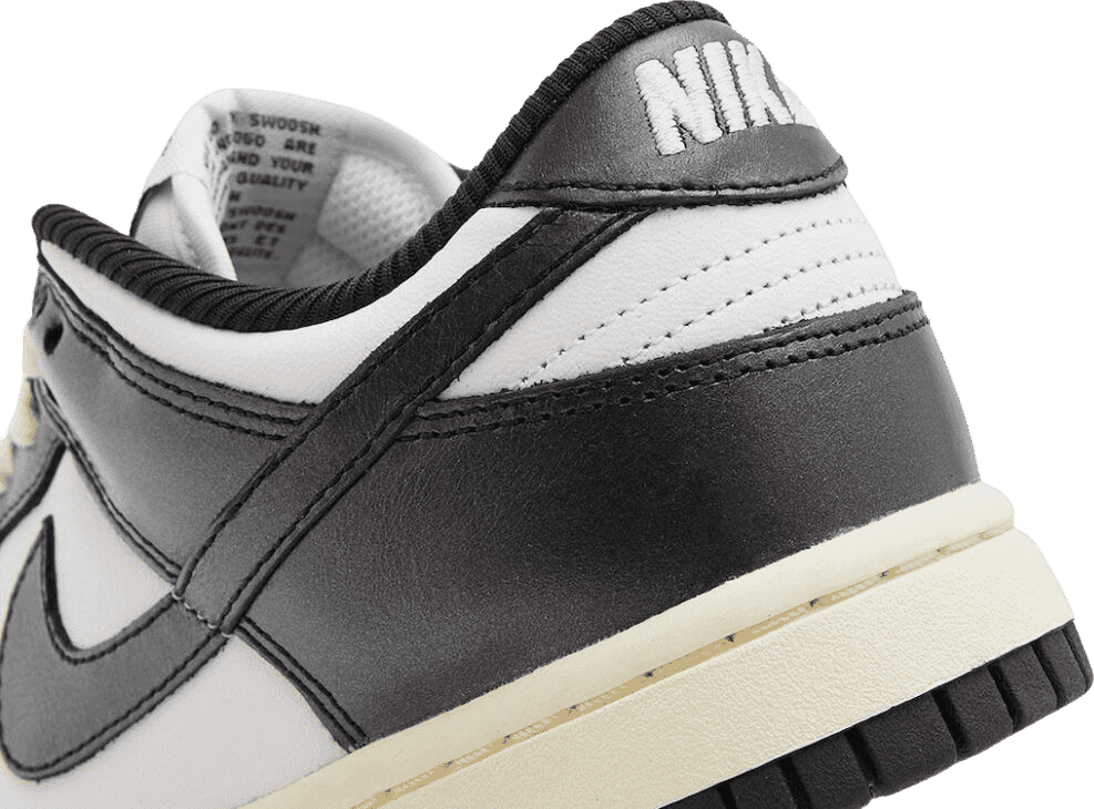 Nike Dunk Low Vintage Panda (W)