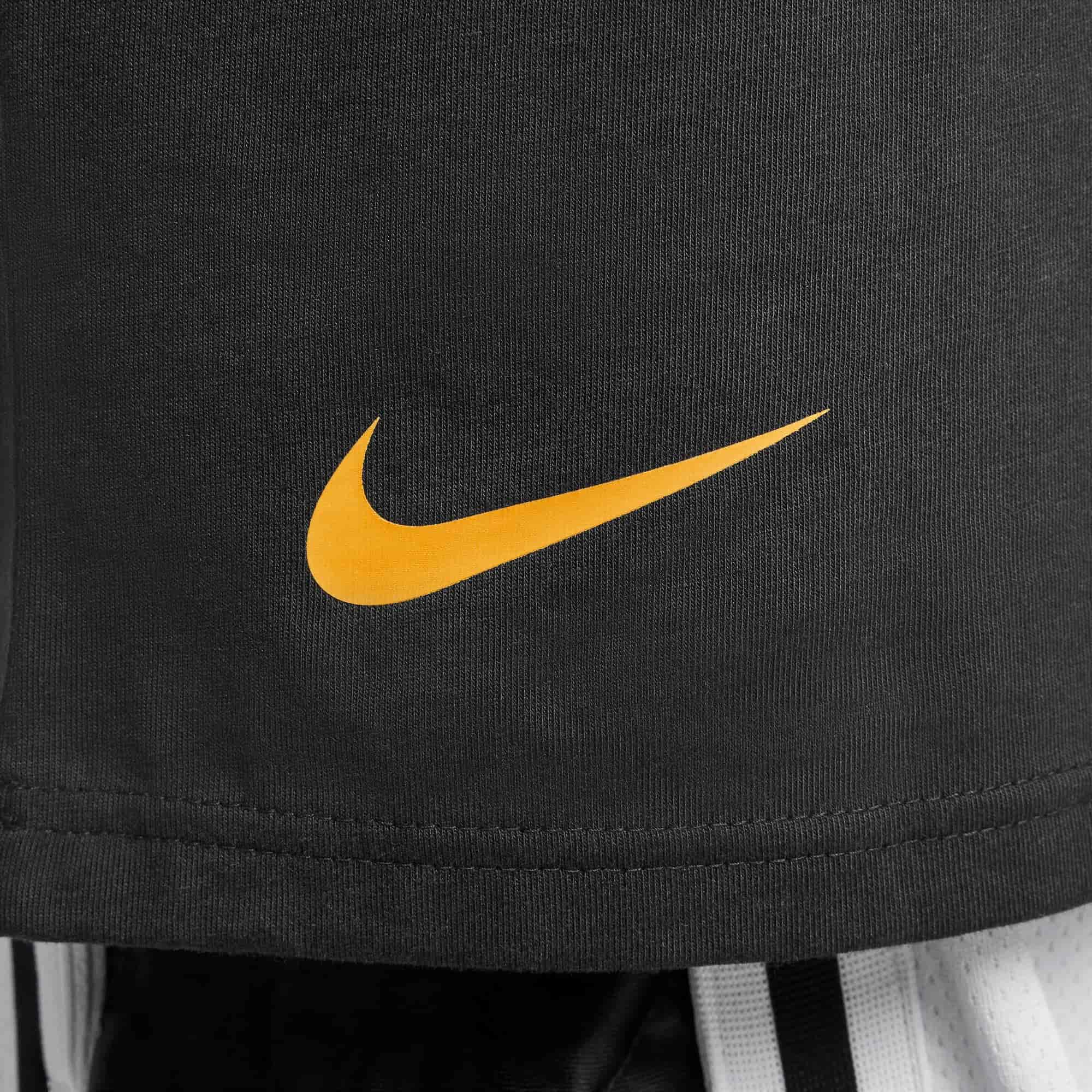 Nike Kobe Bryant Broken Not Beaten T-shirt Black