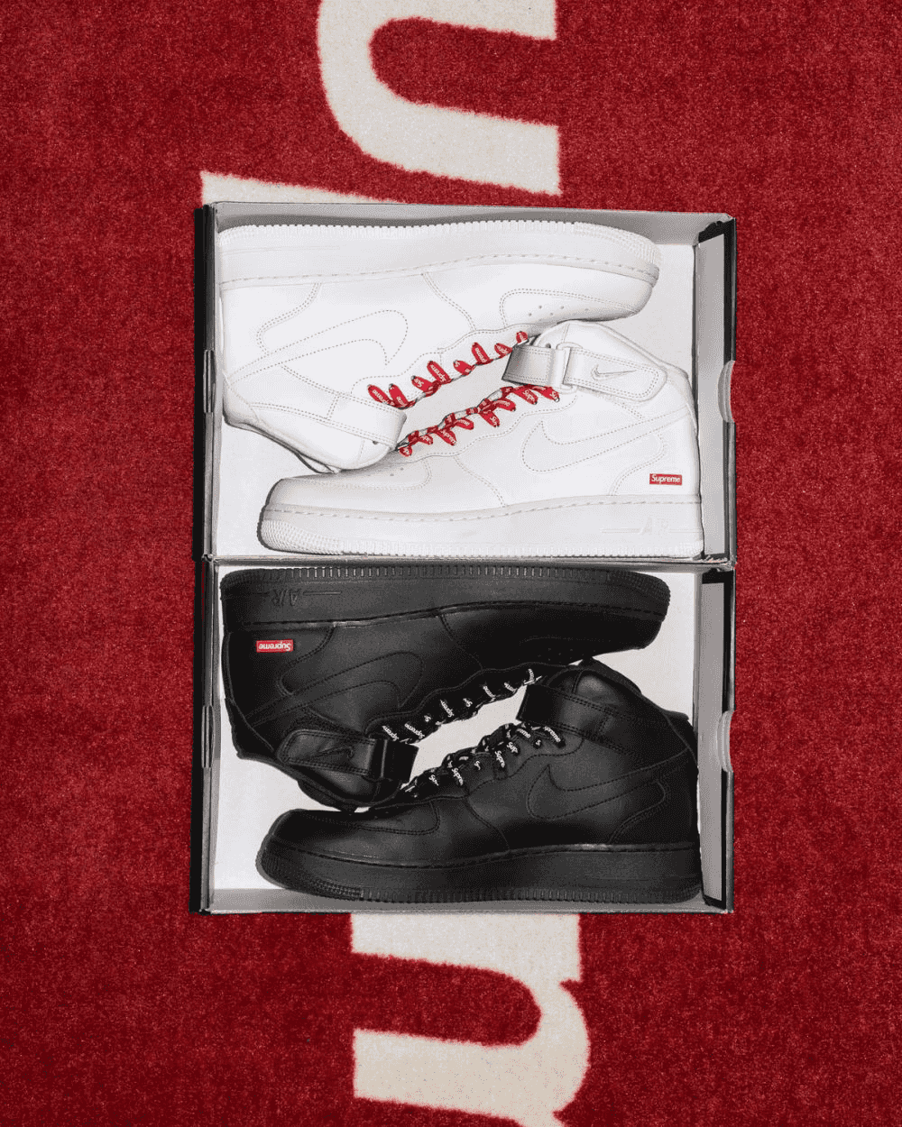 Supreme x Nike Air Force 1 Mid