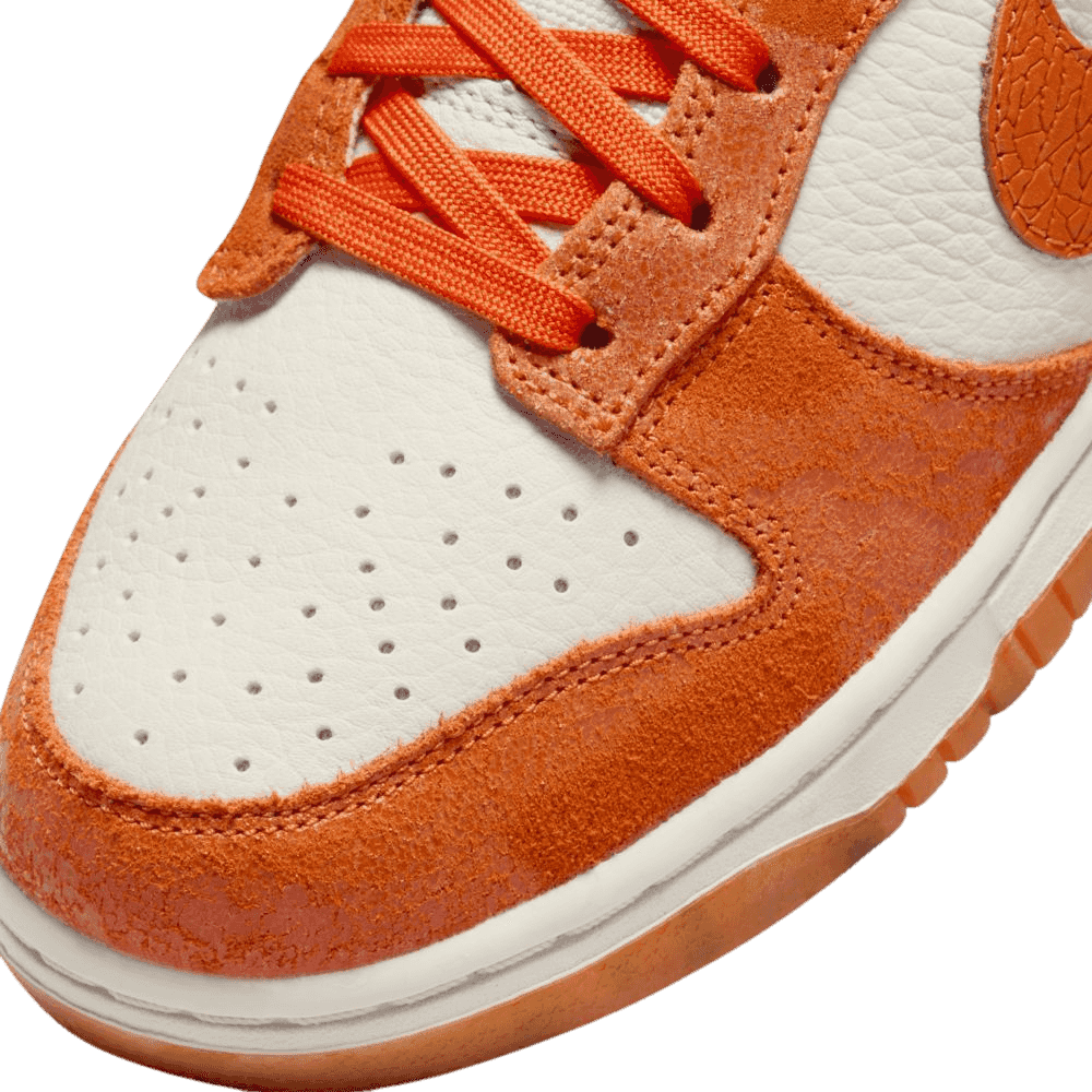 Nike Dunk Low Cracked Orange (W)