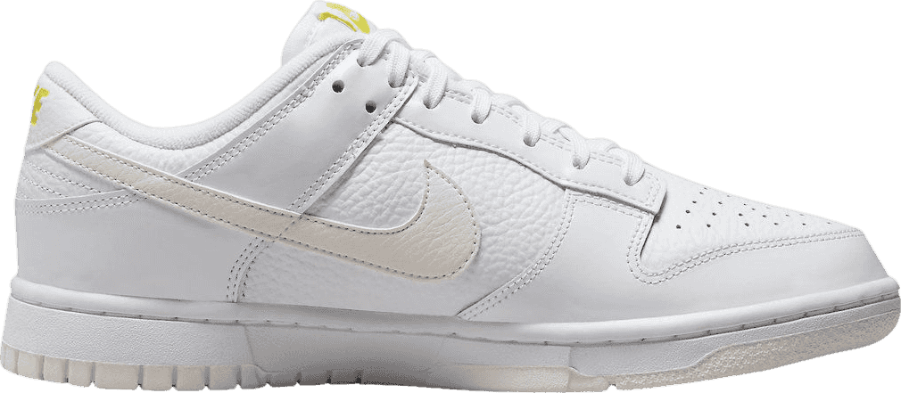 Nike Dunk Low Yellow Heart (W)