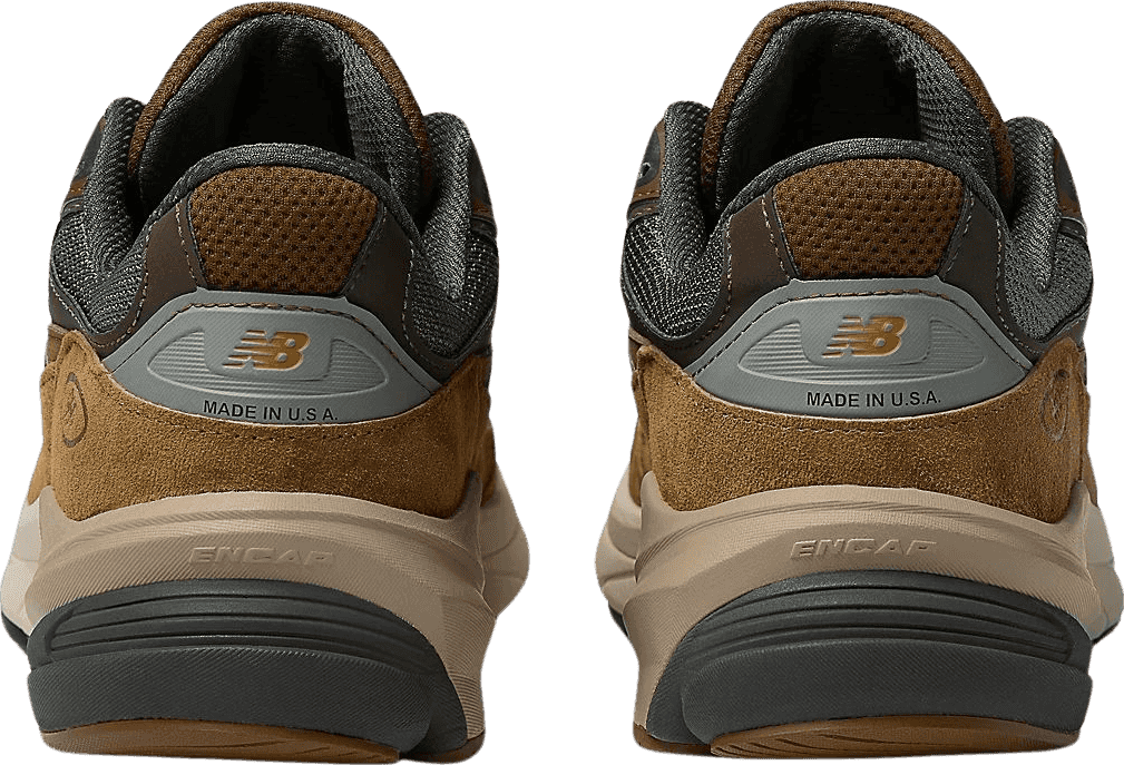 New Balance 990v6 Carhartt WIP Sculpture Center