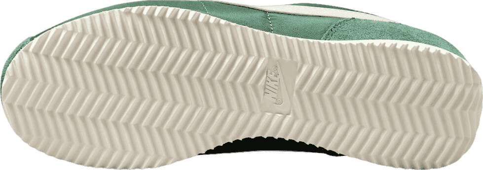 Nike Cortez Fir (W)