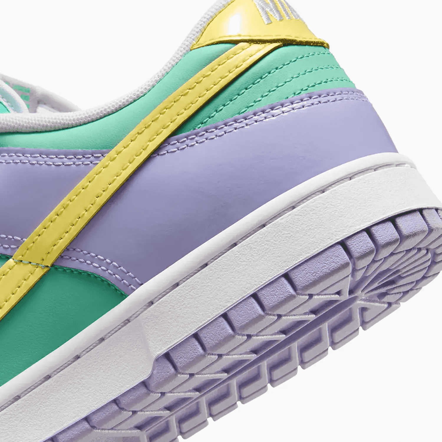 Nike Dunk Low Easter (2026)