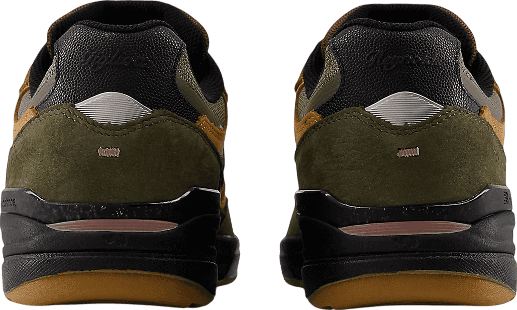 Mike Gigliotti x New Balance Numeric 933 Reynolds True Brown/Candy Pink