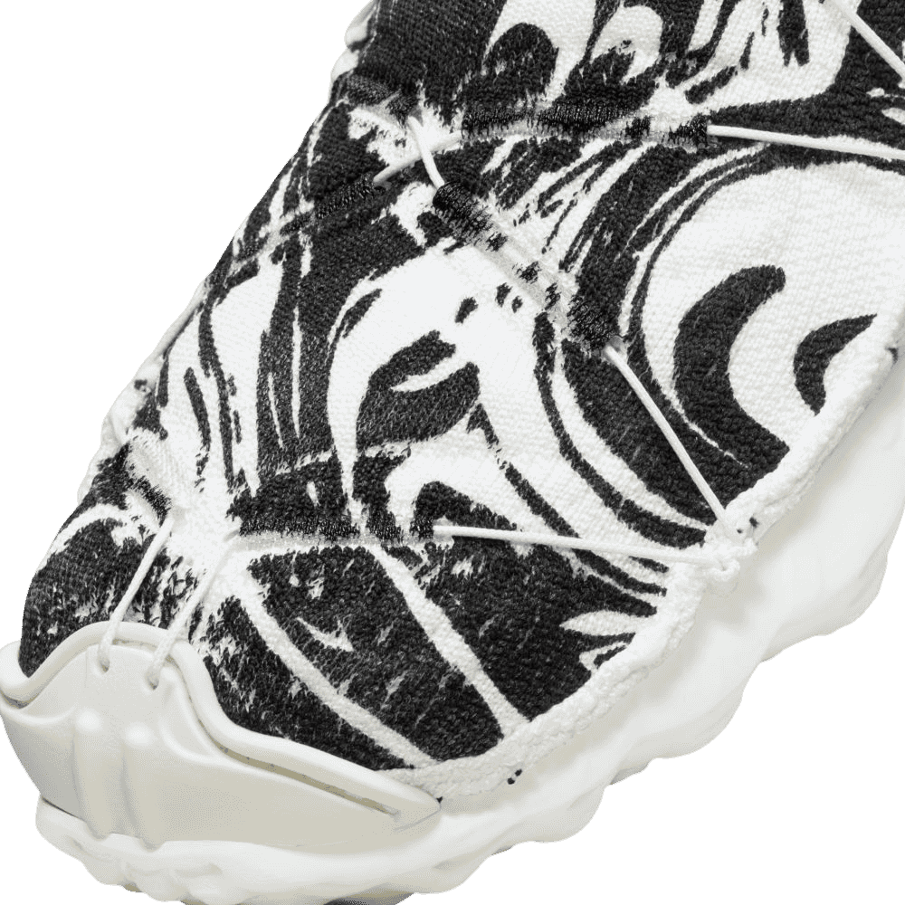 Nike ISPA Mindbody Black/Summit White