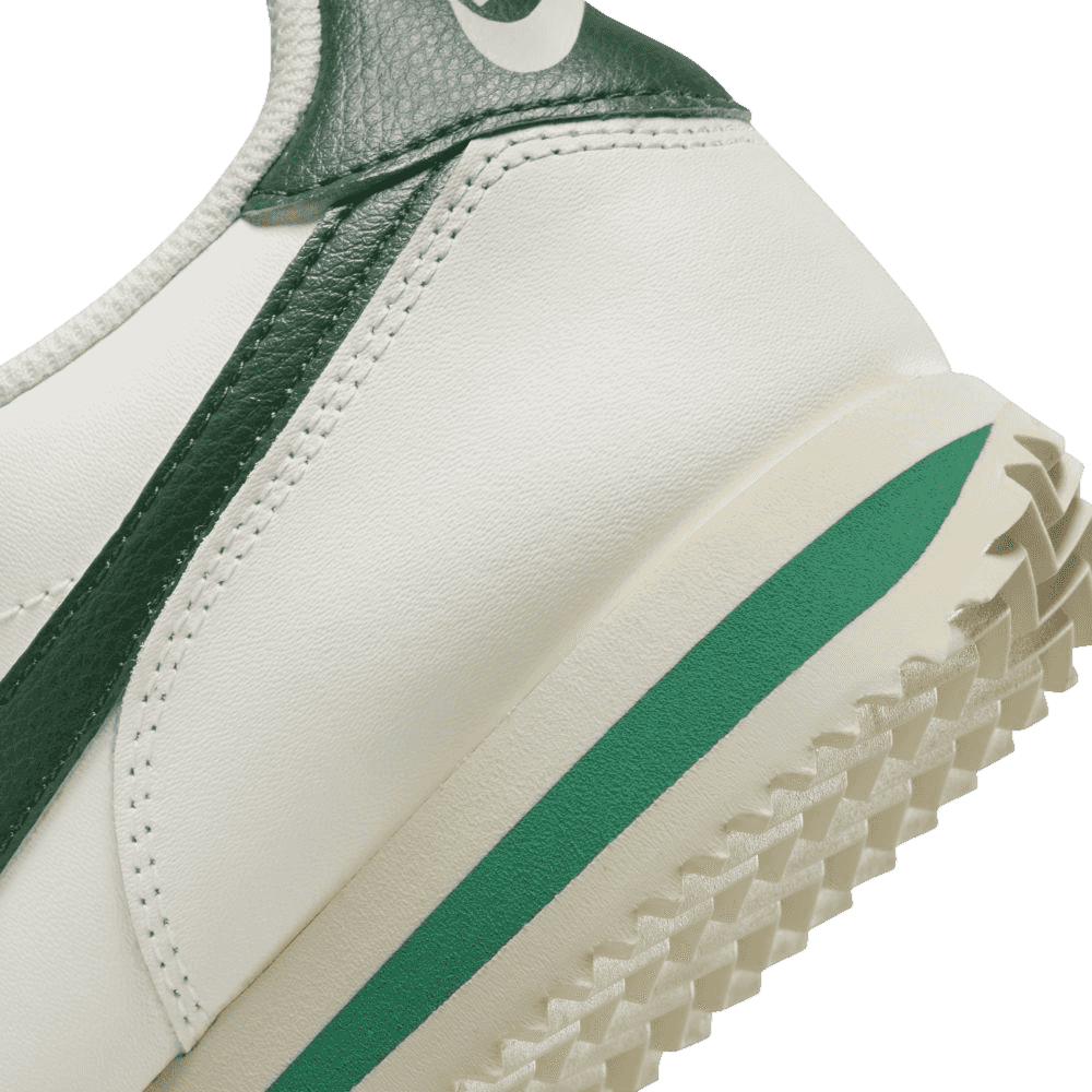 Nike Cortez Sail/Gorge Green (W)