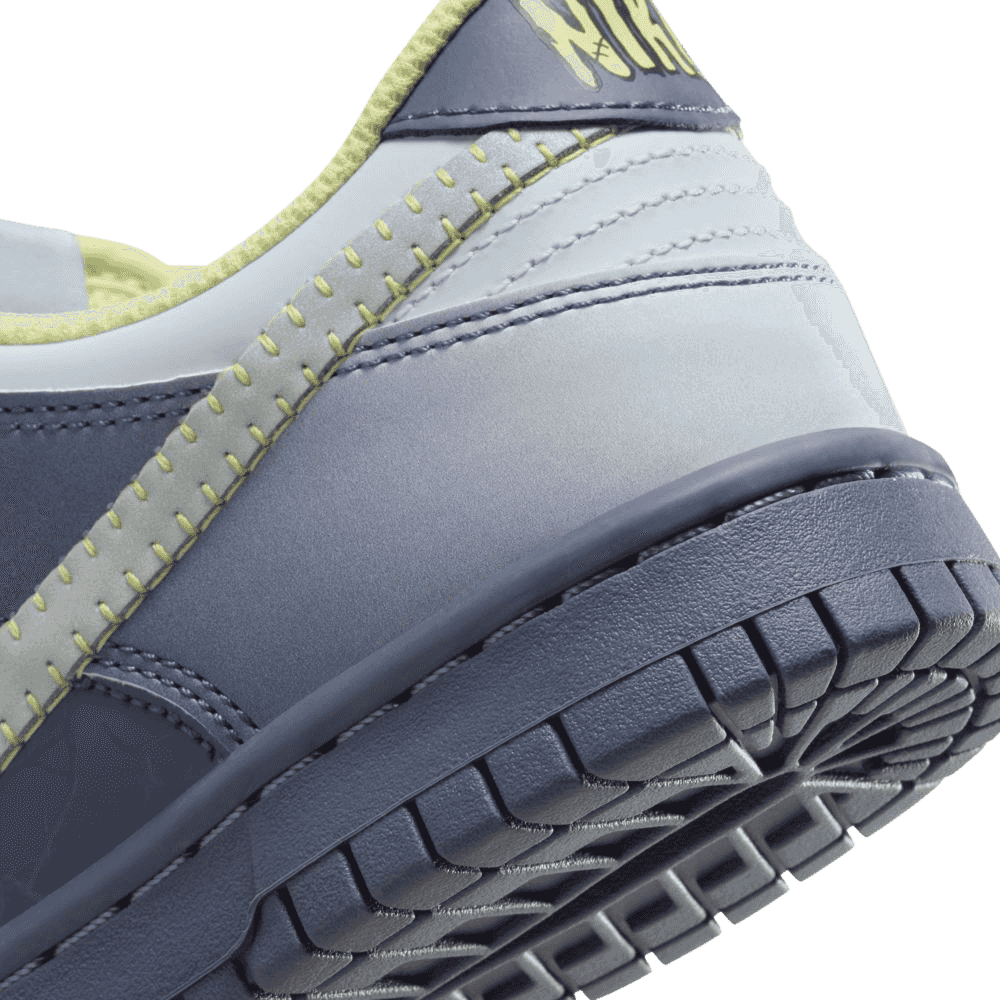 Nike Dunk Low Halloween 2023 (GS)