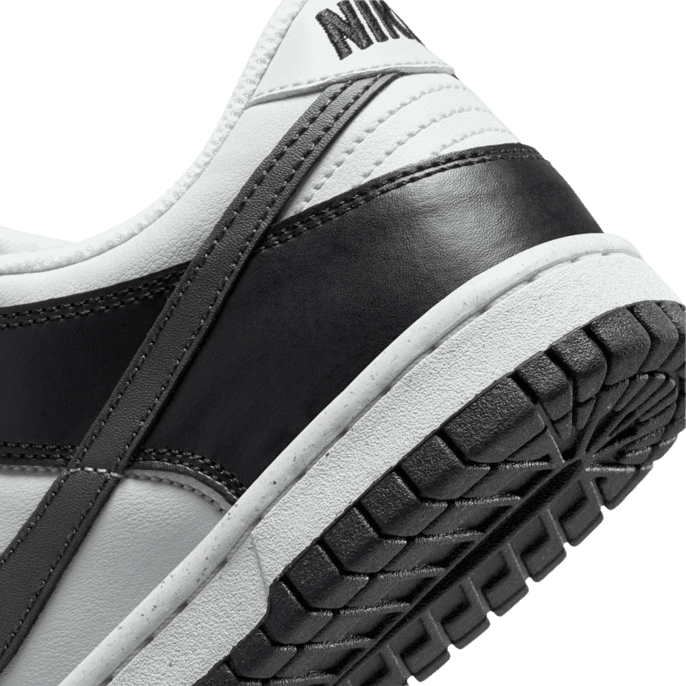 Nike Dunk Low Black/Bright Mandarin (GS)
