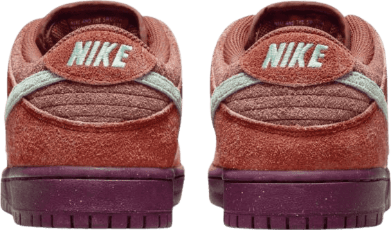 Nike SB Dunk Low Mystic Red