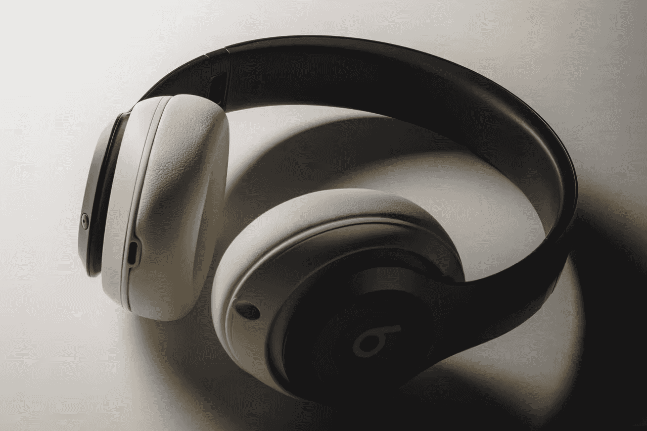 Beats Studio Pro Stüssy