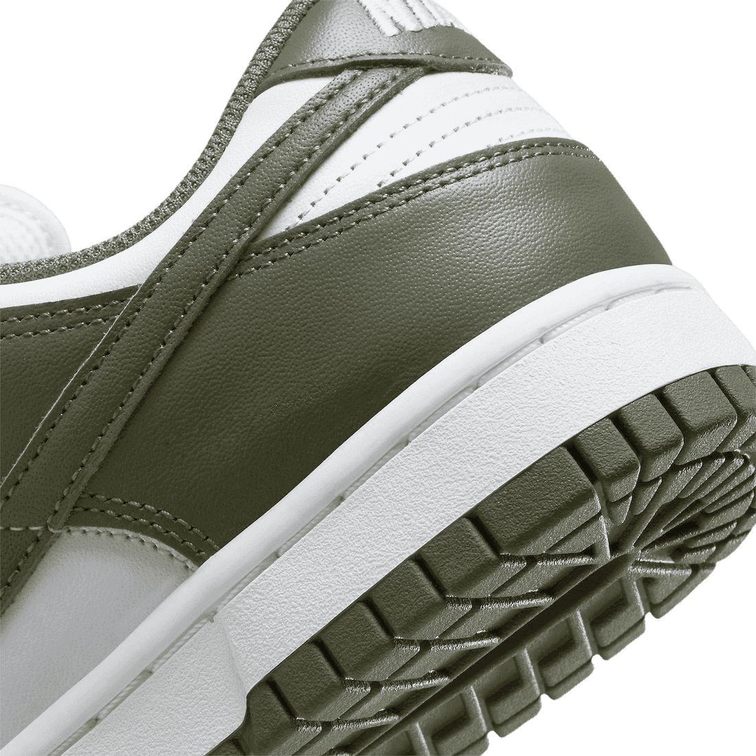 Nike Dunk Low Medium Olive (W)