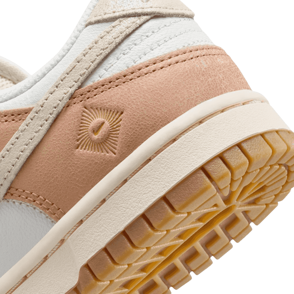 Nike Dunk Low Australia (W)