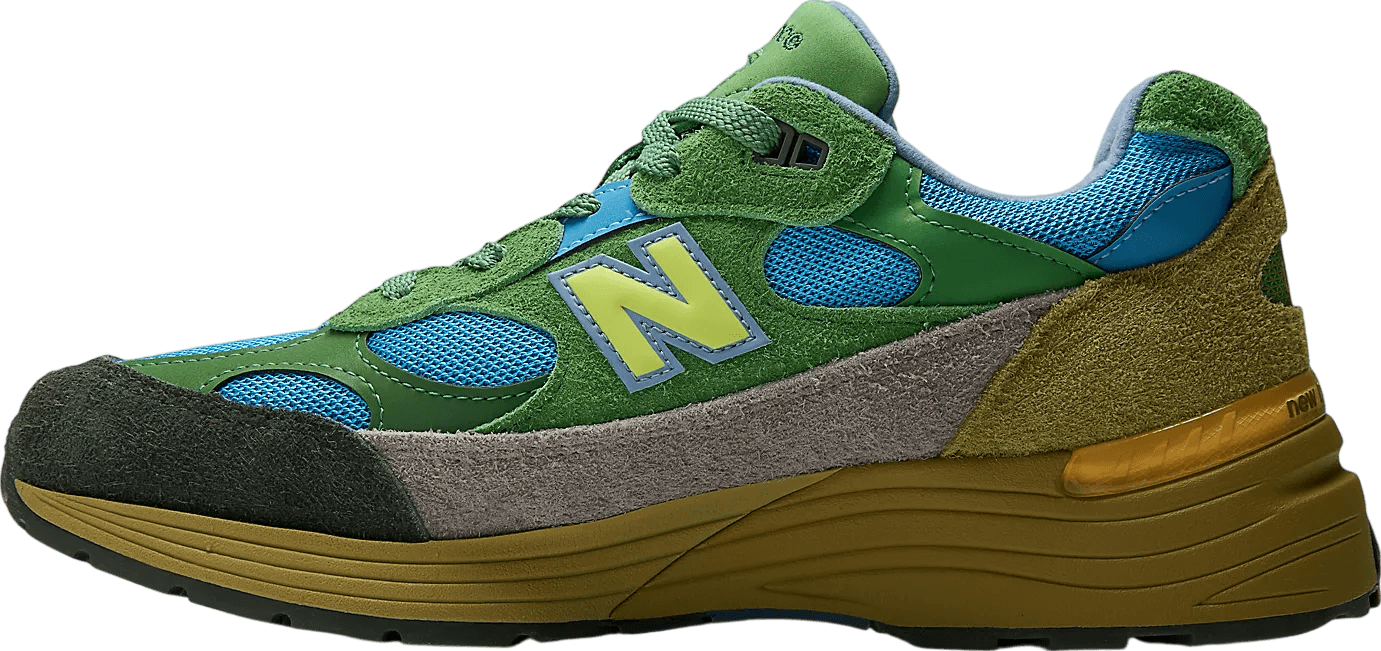 Salehe Bembury x New Balance 992 MiUSA Calm Be The Crater