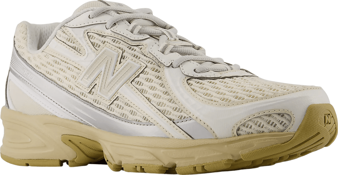 New Balance 740 Linen