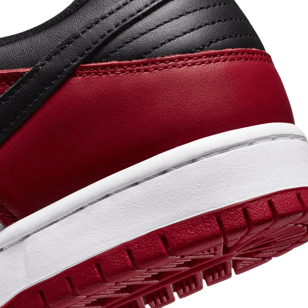 Nike SB Dunk Low Chicago