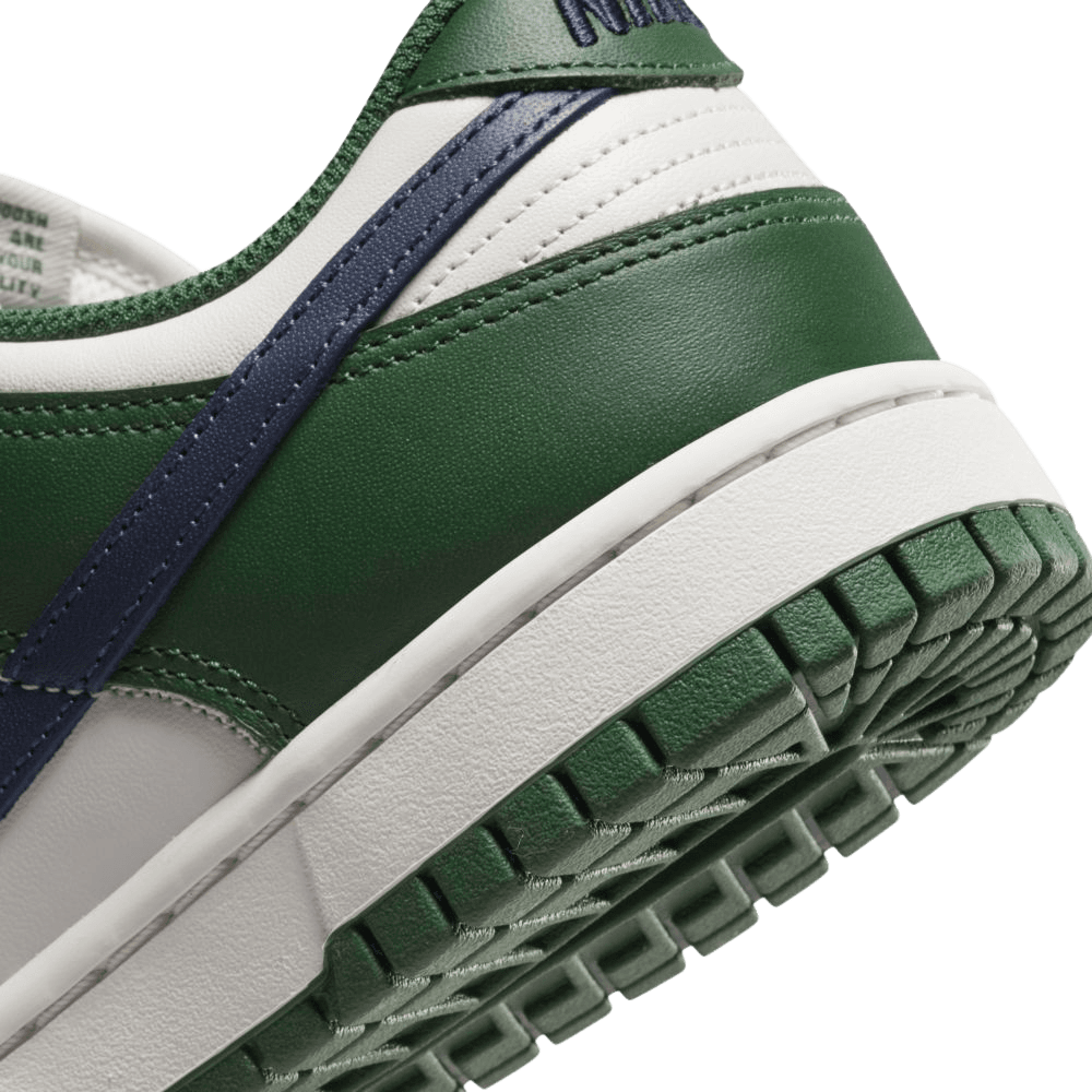 Nike Dunk Low Gorge Green (W)