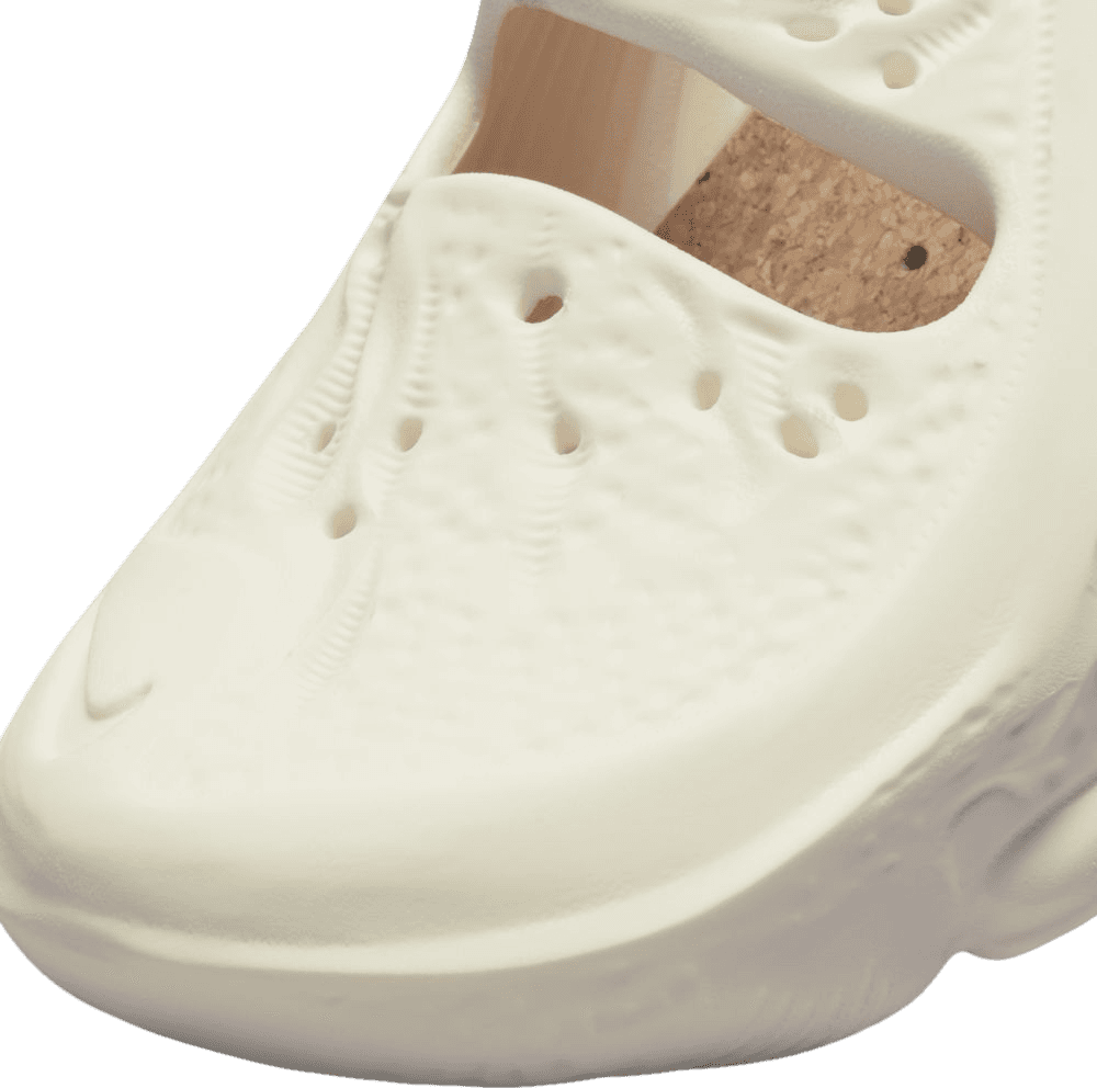Nike ISPA Universal Natural
