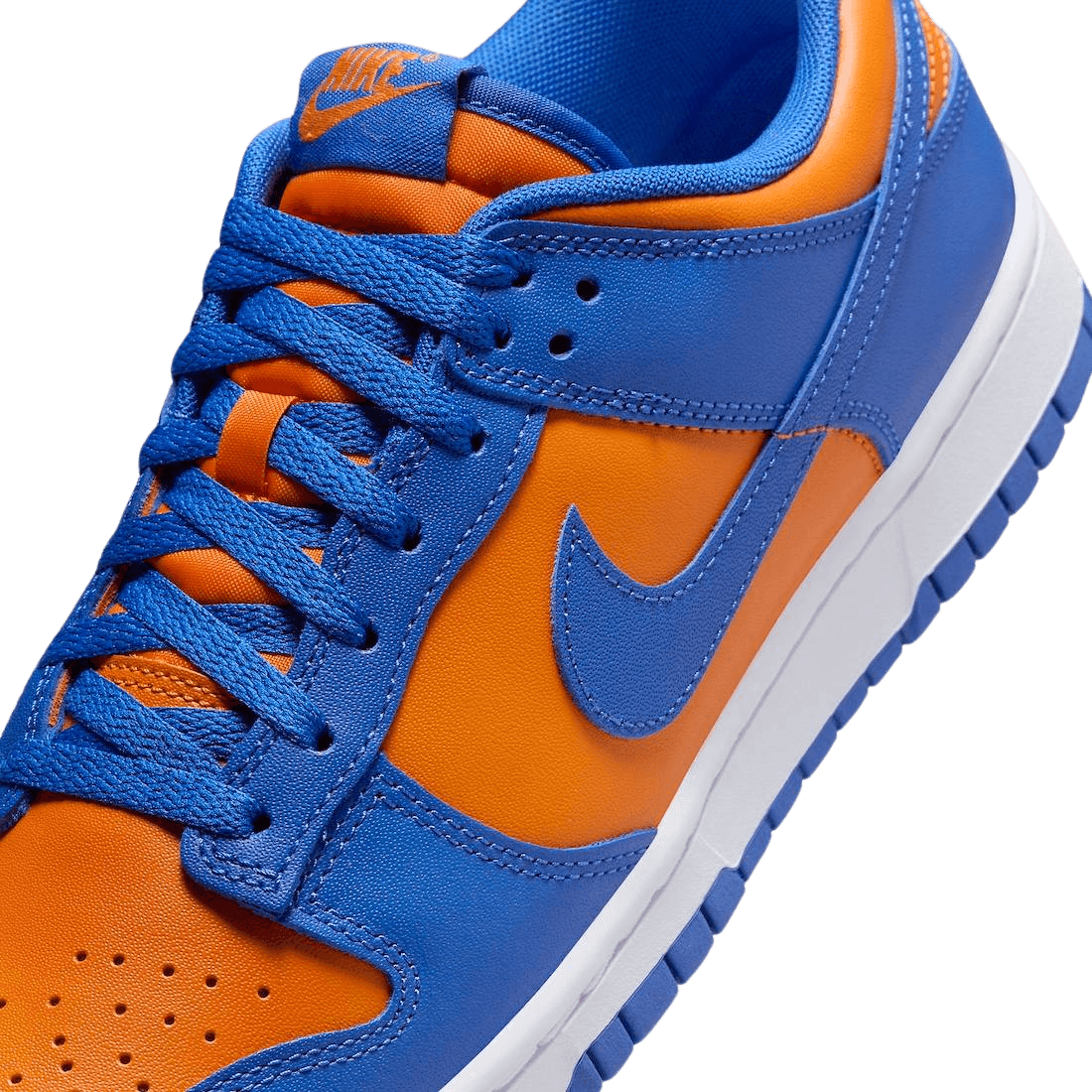 Nike Dunk Low New York Knicks