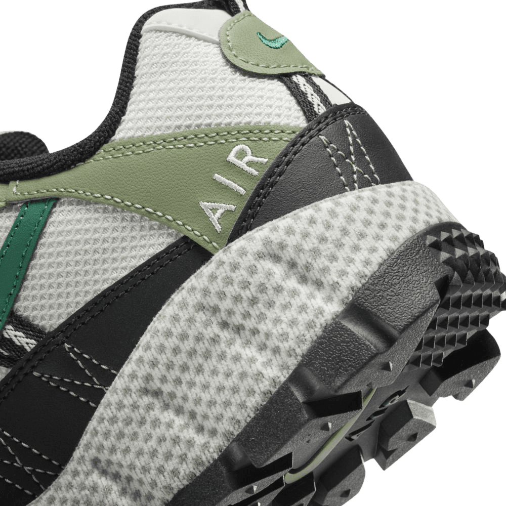 Nike Air Humara Oil Green Malachite