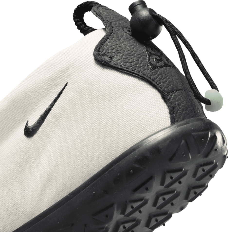 Nike ACG Air Moc Sail Black