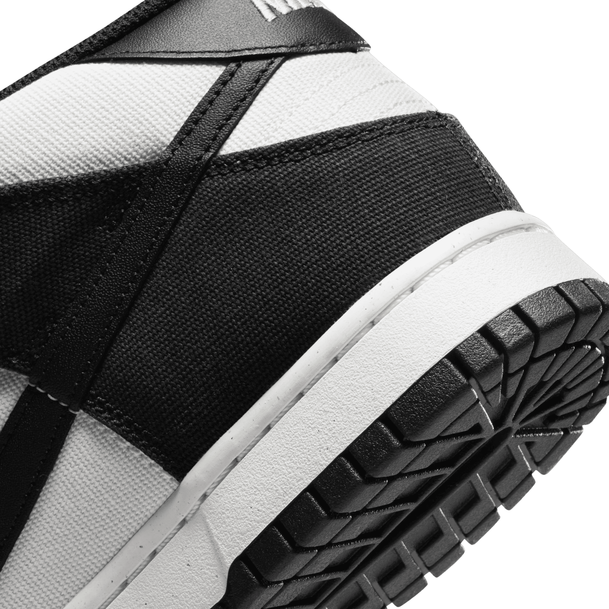 Nike Dunk Mid Panda