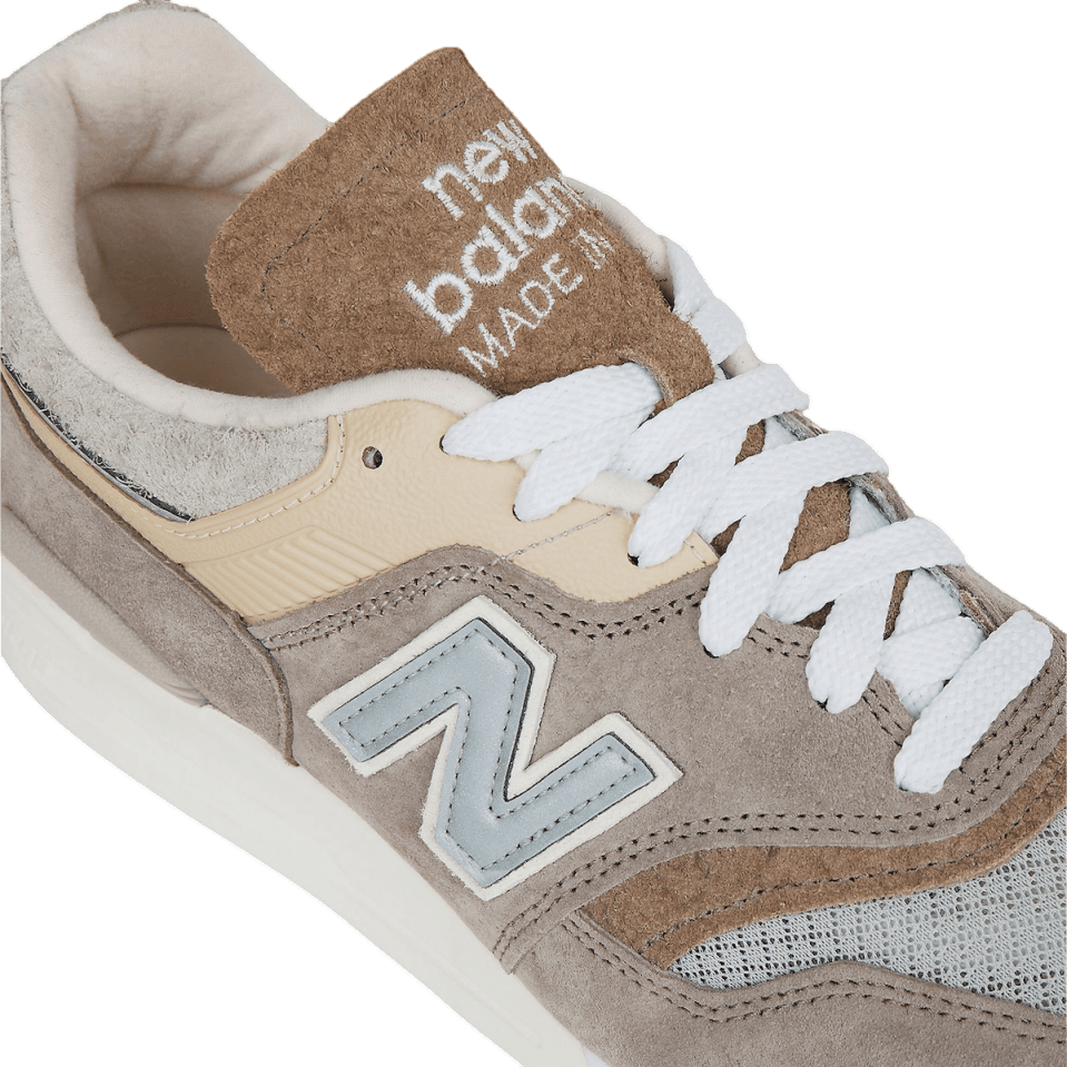New Balance 997 Light Mushroom/Mirage Grey
