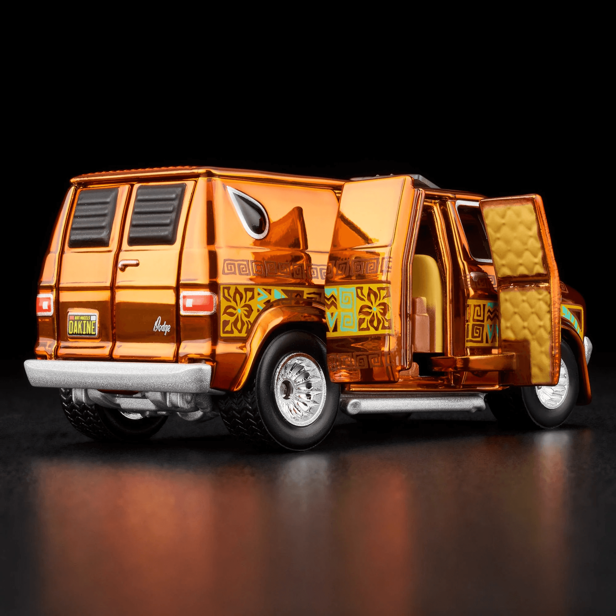 Hot Wheels Collectors RLC Exclusive ‘70s Dodge Tradesman Van
