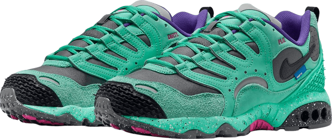 Undefeated x Nike Air Terra Humara Light Menta