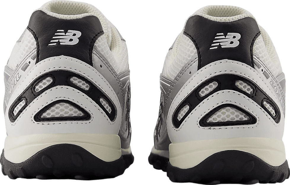 New Balance 204L Silver Metallic Black