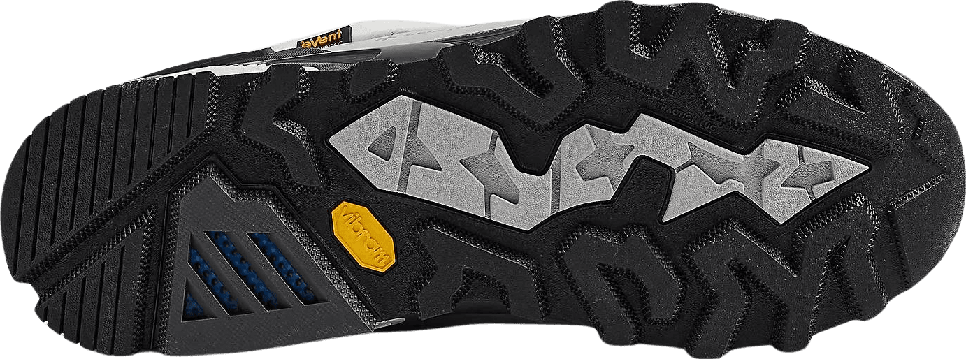 Snow Peak x New Balance Niobium Concept 3
