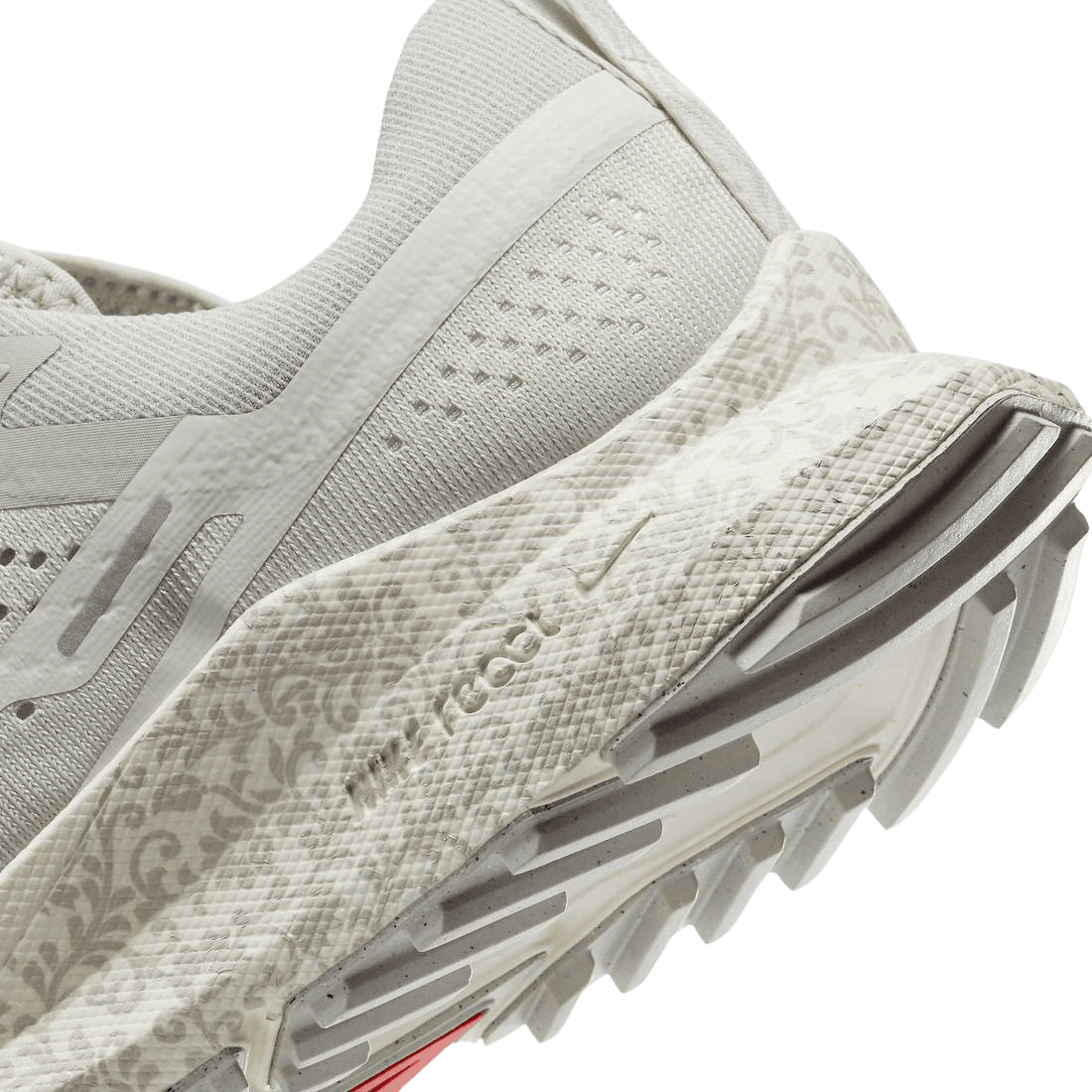 Nike Pegasus Trail 4 Give Her Flowers (W)