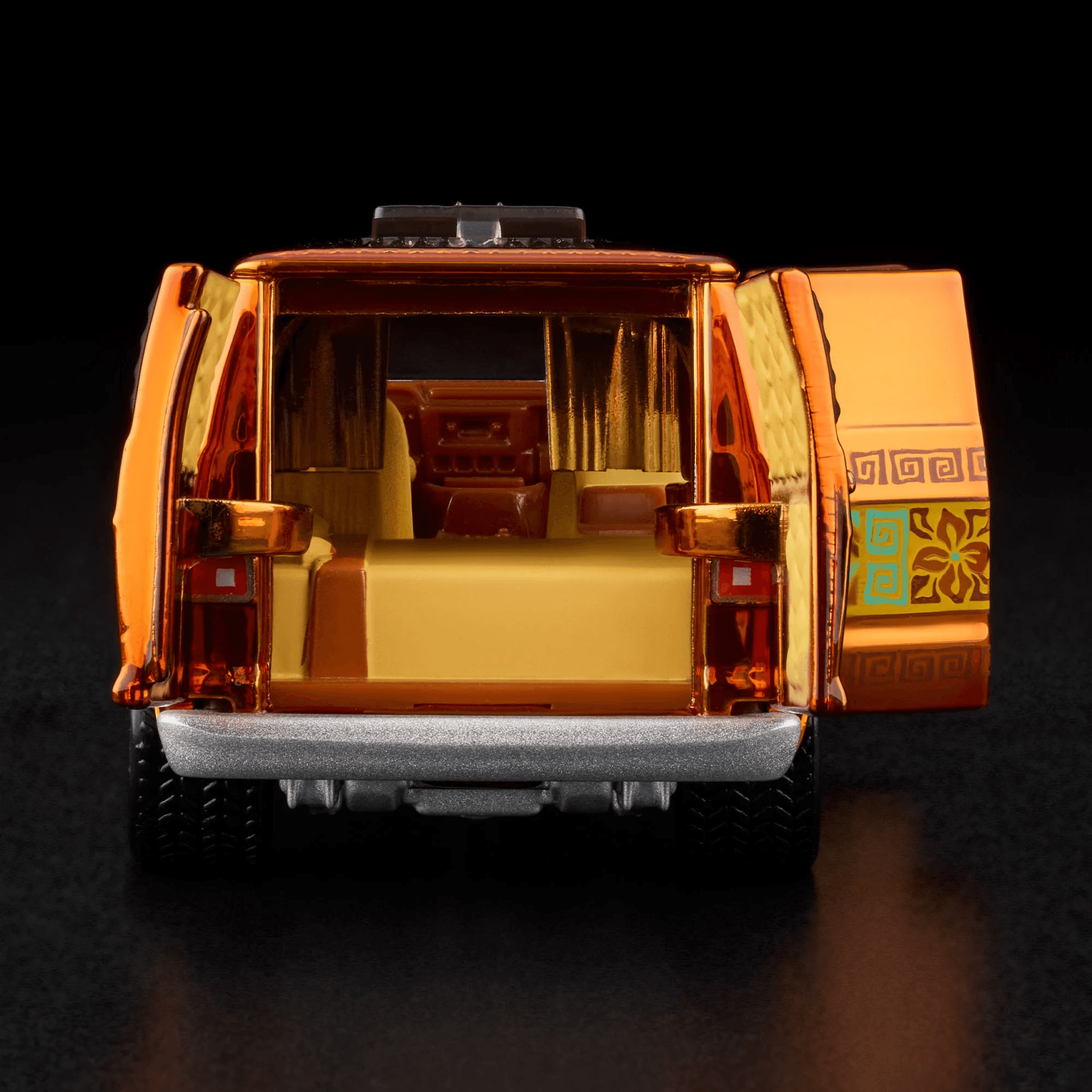 Hot Wheels Collectors RLC Exclusive ‘70s Dodge Tradesman Van