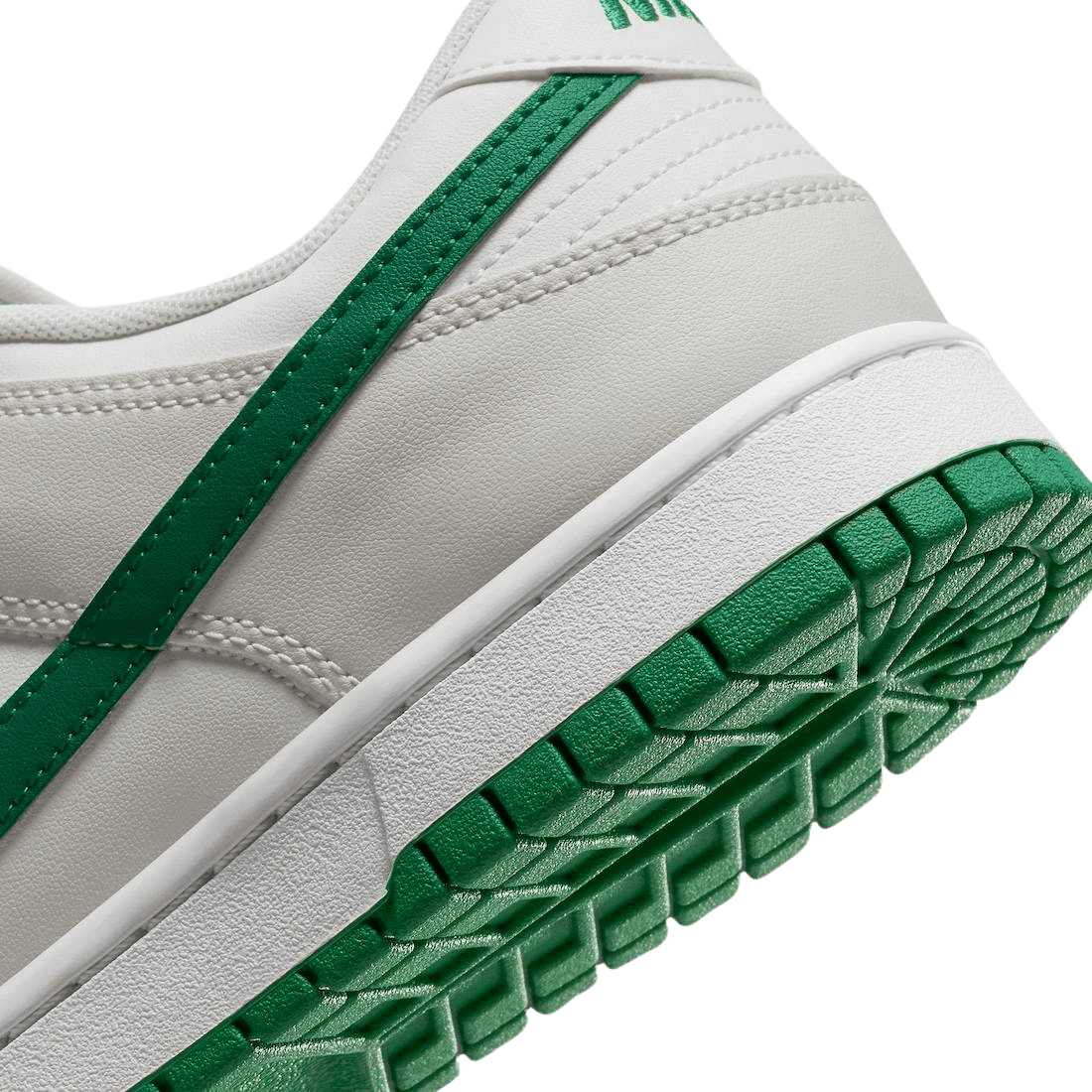Nike Dunk Low Summit White/Malachite